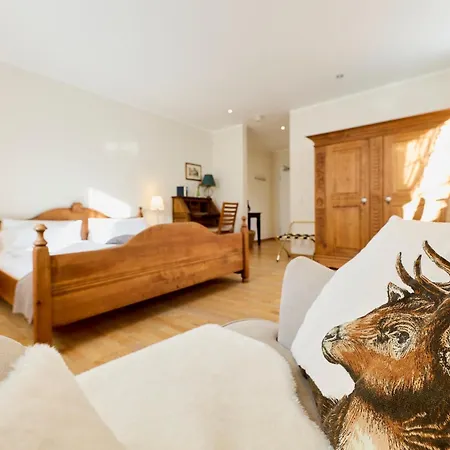 Gut Moschenhof 3* דיסלדורף