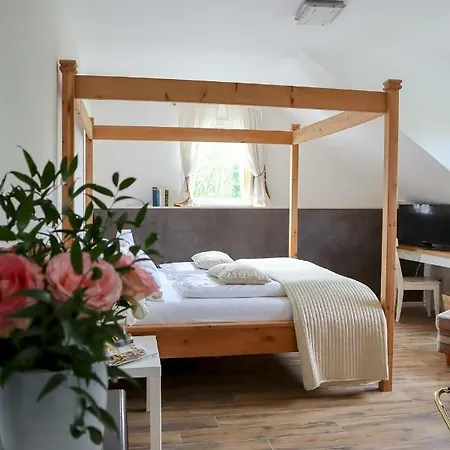 Gut Moschenhof Szálloda 3*